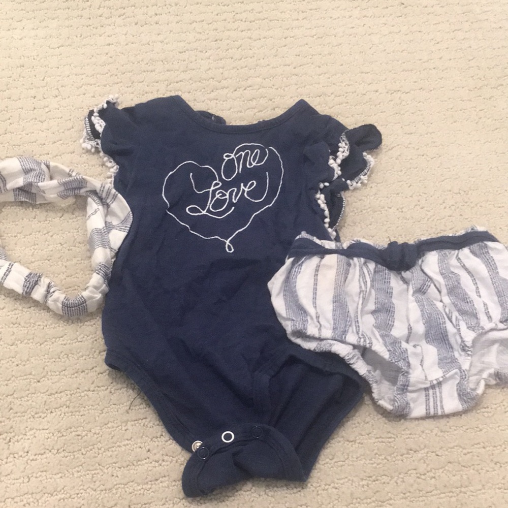 Onsie short set with matching headband